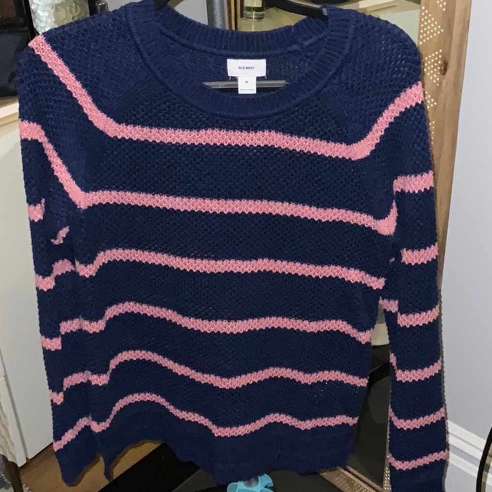 Old Navy Pull-Over Sweater